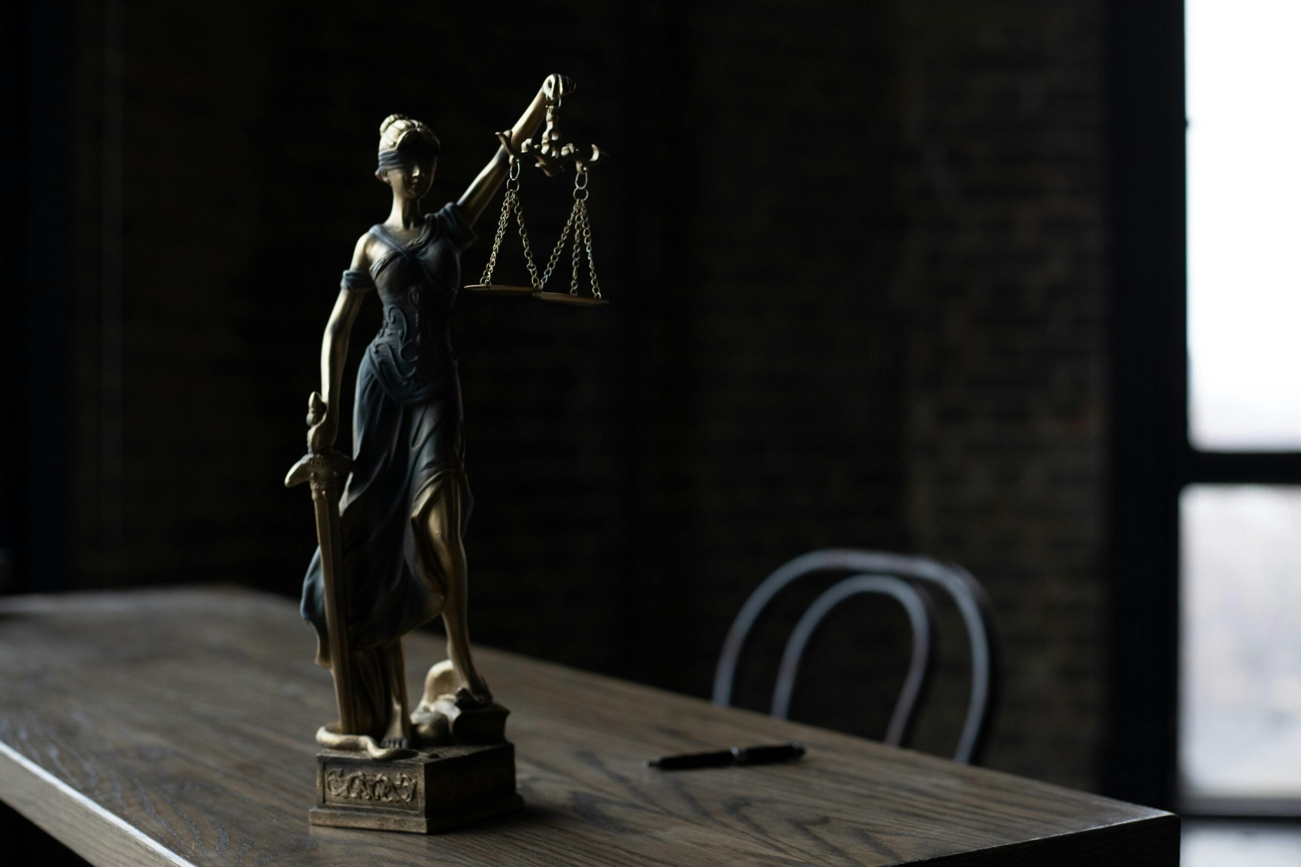 8 Must-Ask Questions before Hiring a Dubai Attorney: Protect Your Business Smartly