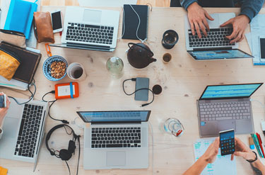 Information Technology & E-Commerce Laws Information Technology & E-Commerce Laws