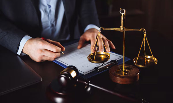 Best Lawyer In Abu Dhabi Best Lawyer In Abu Dhabi