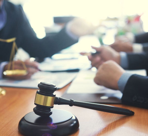 Commercial Lawyers Dubai