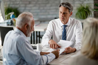Business Lawyer Consultation Business Lawyer Consultation